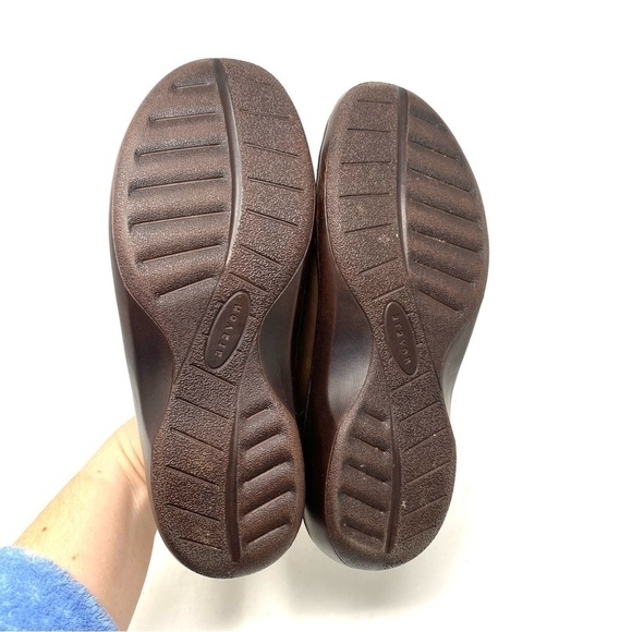 Aravon Danielle Dark Brown leather casual slip on shoes NARROW - Picture 6 of 9